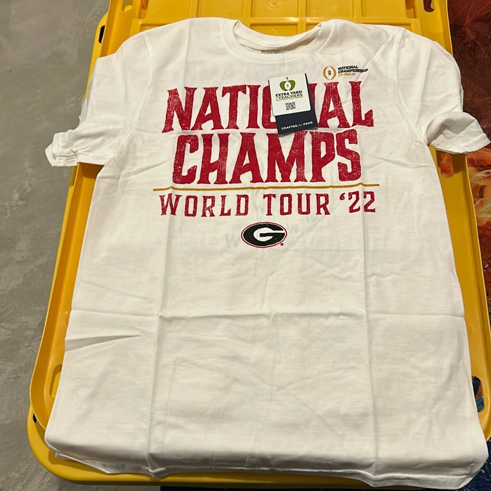 Fanatics college Georgia Bulldogs shirt
